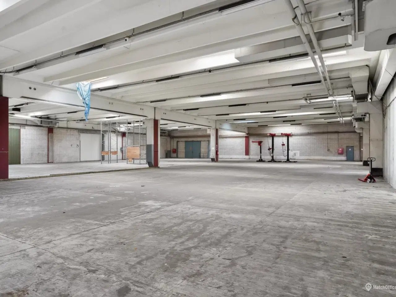 Billede 3 - Stort lagerlejemål med tilhørende kontor og mulighed for befæstet udeareal