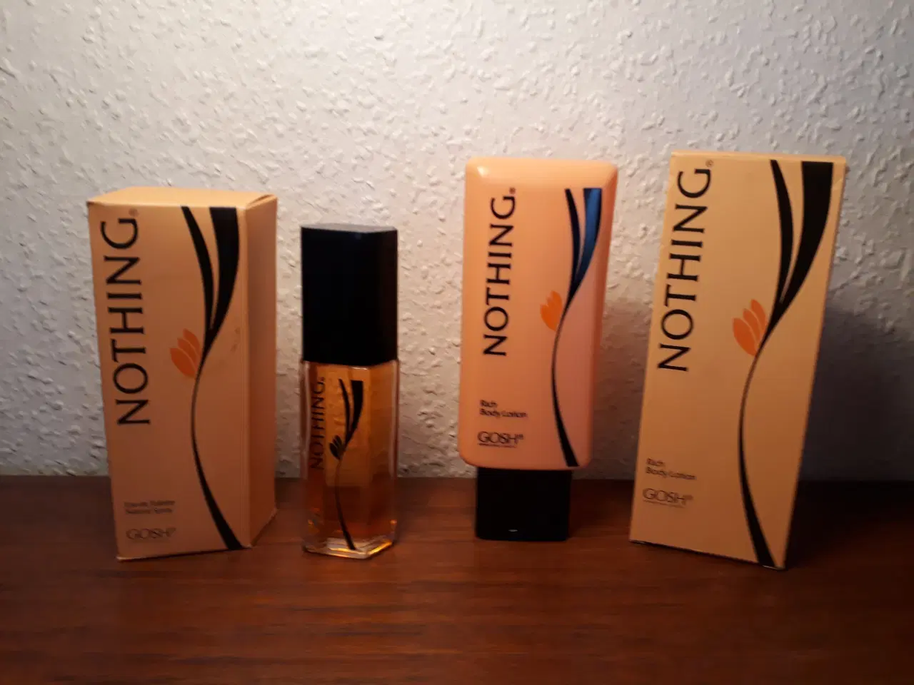 Billede 1 - Eau de Toilette + Bodylotion, Gosh - Nothing