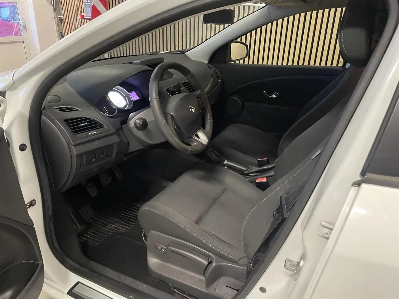 Billede 4 - Renault Mégane Sport Tourer 1,9 DCI FAP Dynamique 130HK Stc 6g