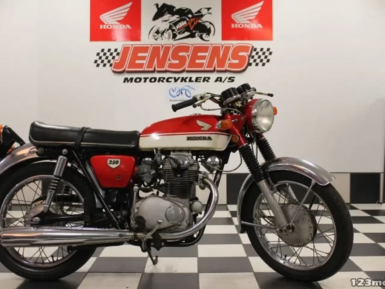 Billede 1 - Honda CB 250