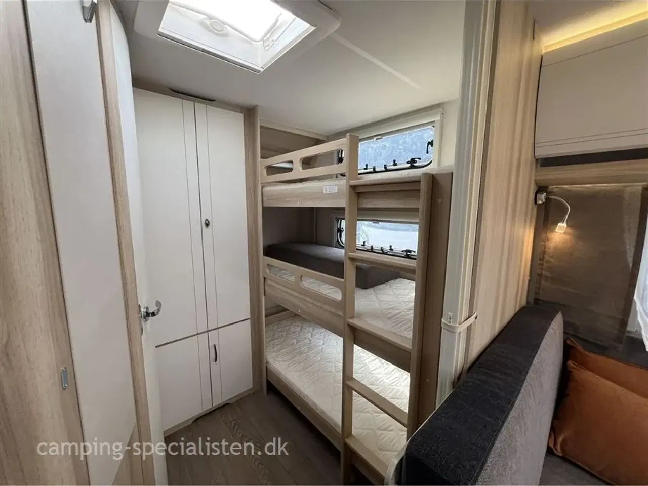 Billede 6 - 2026 - Hobby De Luxe 545 KMF   Hobby De lux 545 KMF med 3 køjer model 2026 - se den nu hos Camping-Specialisten.dk