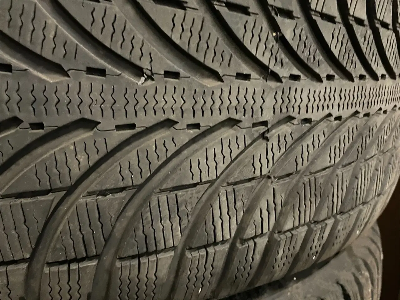 Billede 2 - BMW X5 Fælge med vinterdæk Michelin 255/50 R19