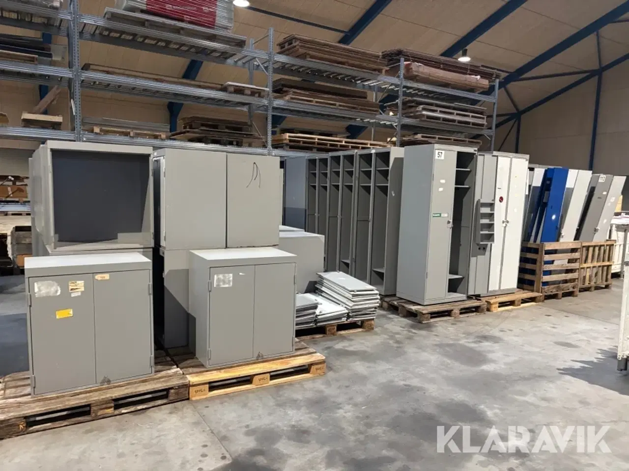 Billede 2 - Industri skab Combi-Industri a/s 57 styk små + 40 styk store