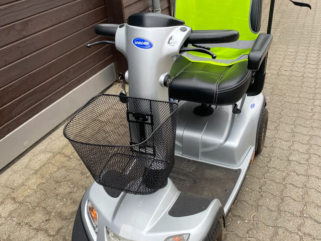 Billede 1 - Handicapscooter Invacare Comet