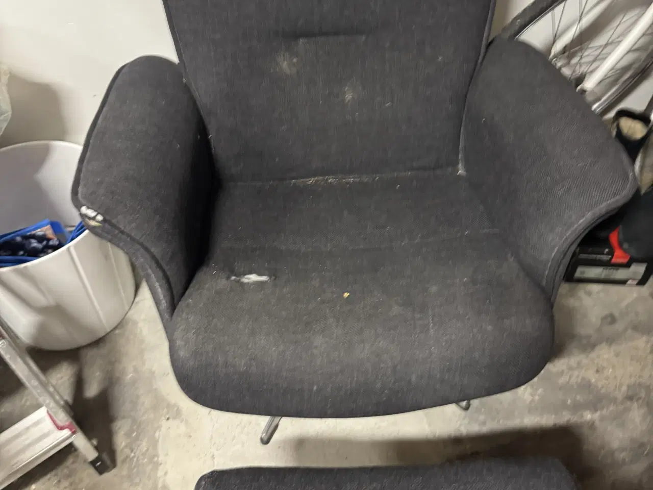 Billede 1 - Conform lænestol med skammel