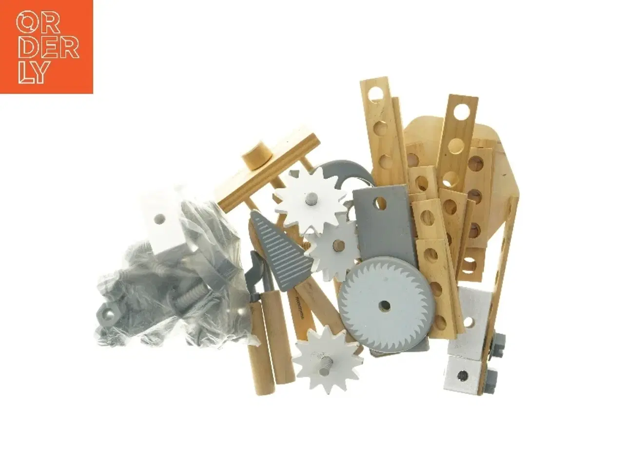 Billede 1 - Byggesæt af træ og plastik