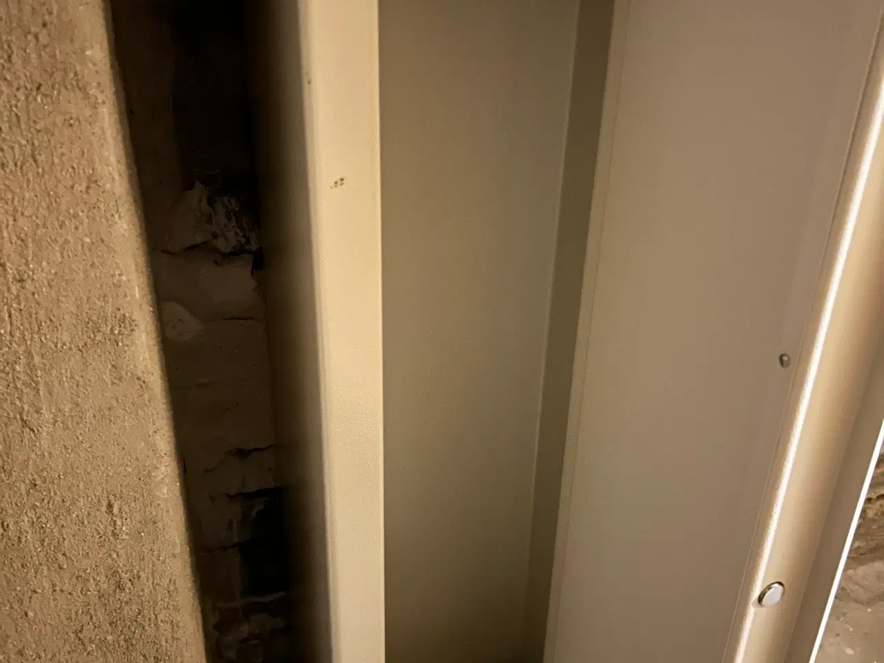 Billede 3 - Våbenskab