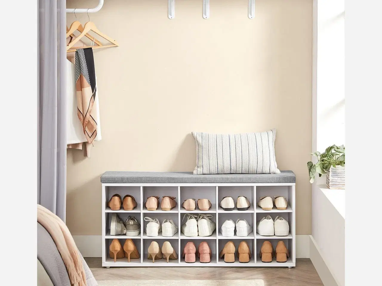 Billede 3 - Skobænk med sæde og 15 rum – hvid/grå opbevaringsbænk til entré, max 200 kg