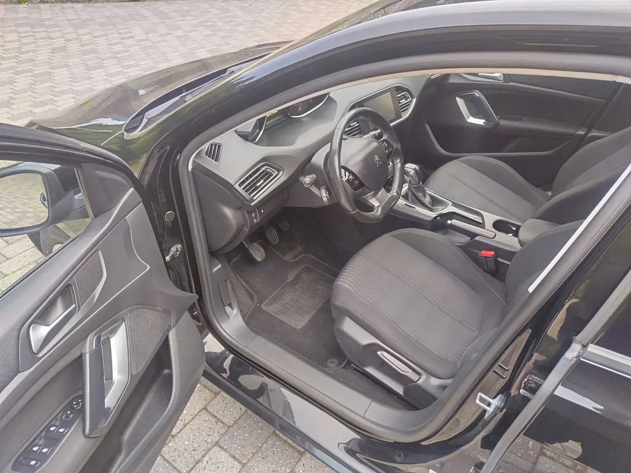 Billede 5 - Peugeot 308 1.6 Hdi 2014 Faceliftet model 