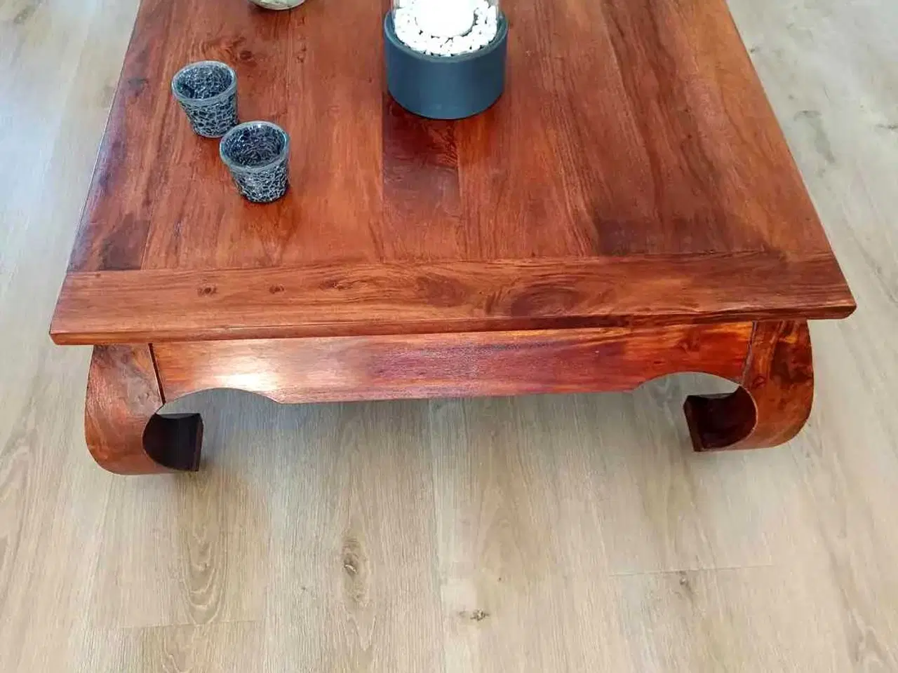 Billede 5 - Smukt varmt sofabord, som ny! 