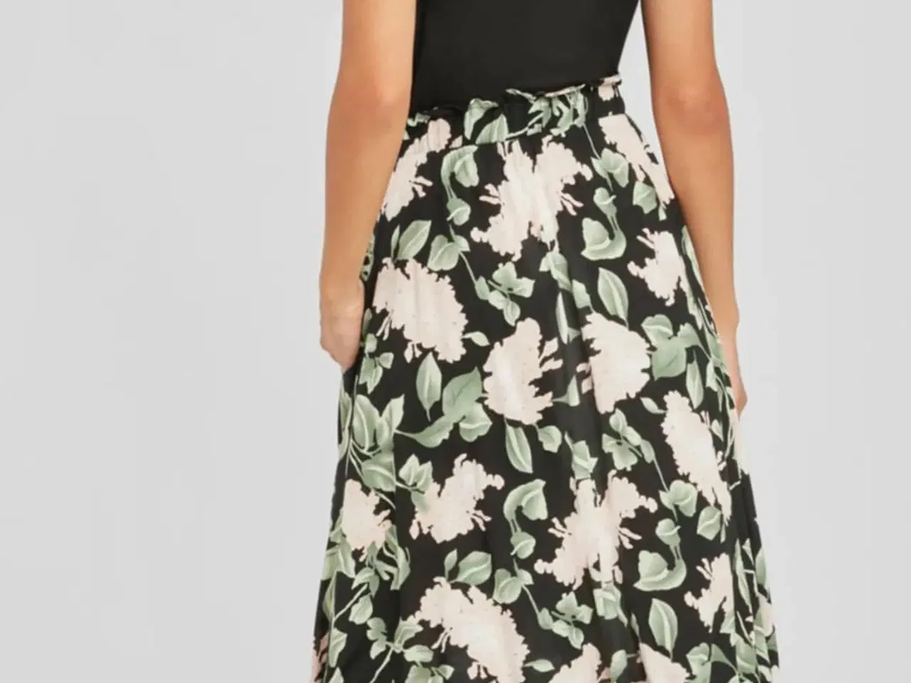 Billede 4 - Buffalo nederdel - ny.