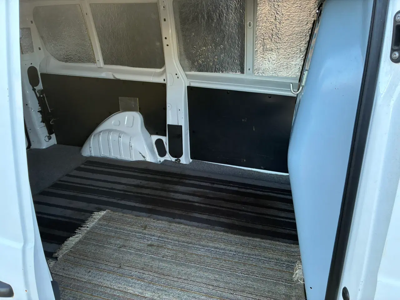 Billede 4 - Expert i fin stand med træk