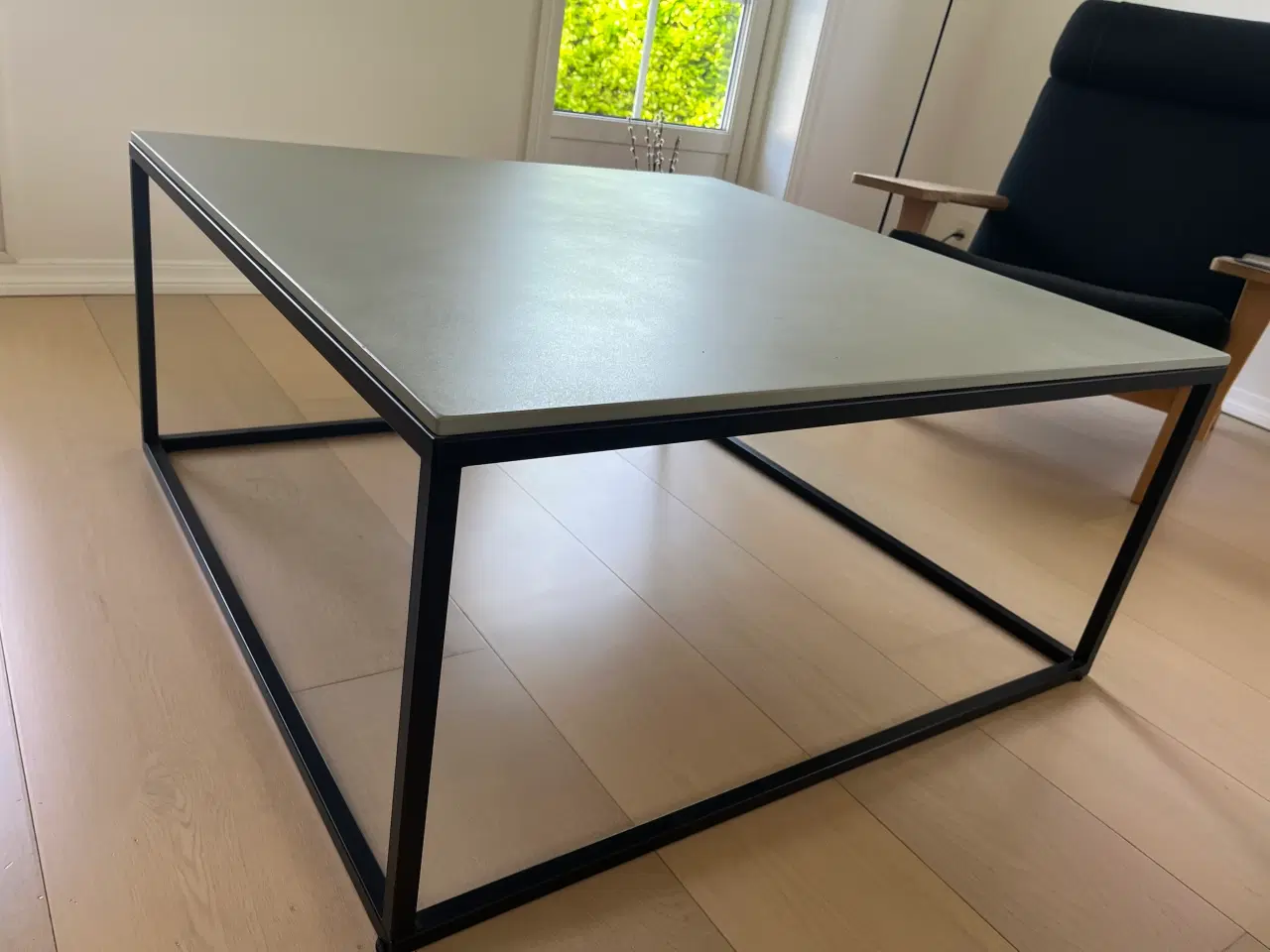 Billede 2 - Sofabord med bordplade i beton