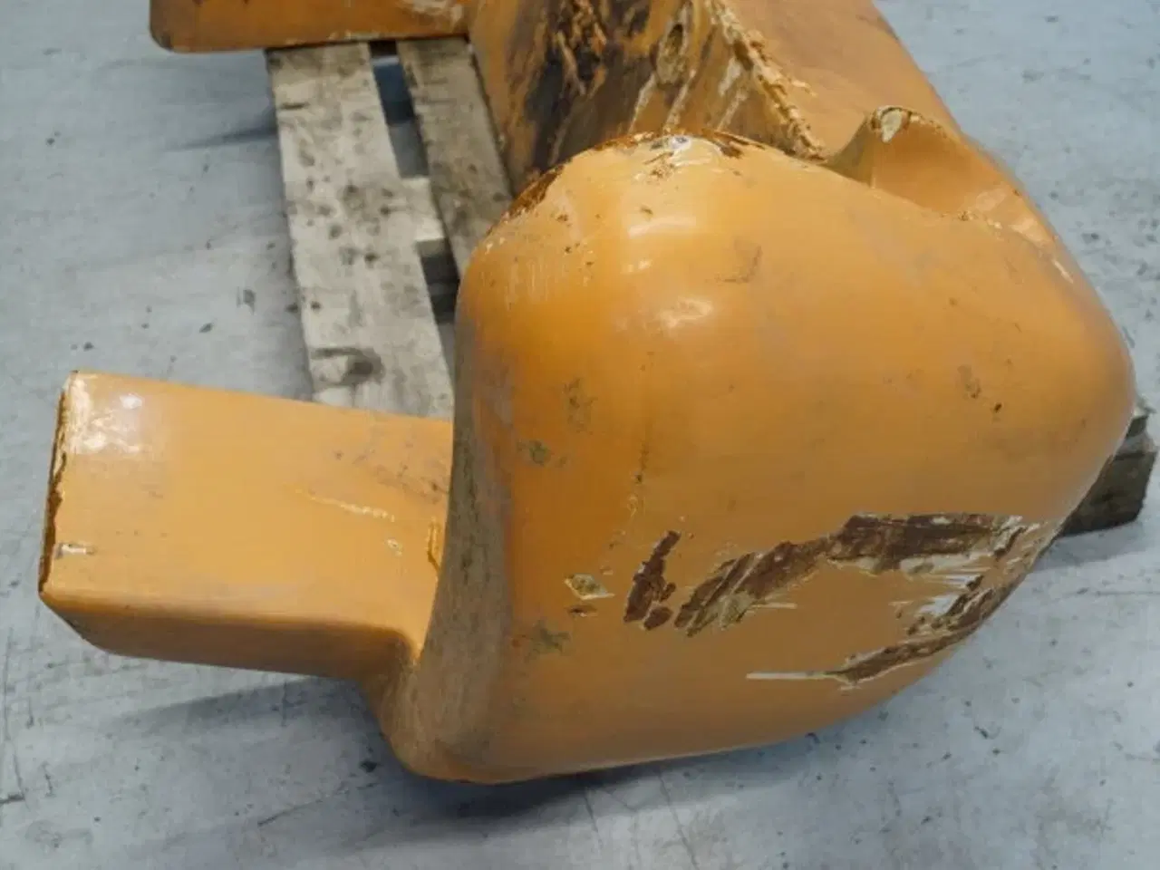 Billede 8 - Case 621D Vægtklods 378838A3