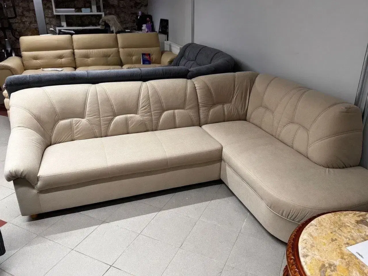 Billede 1 - Hjørnesofa stof beige🤍