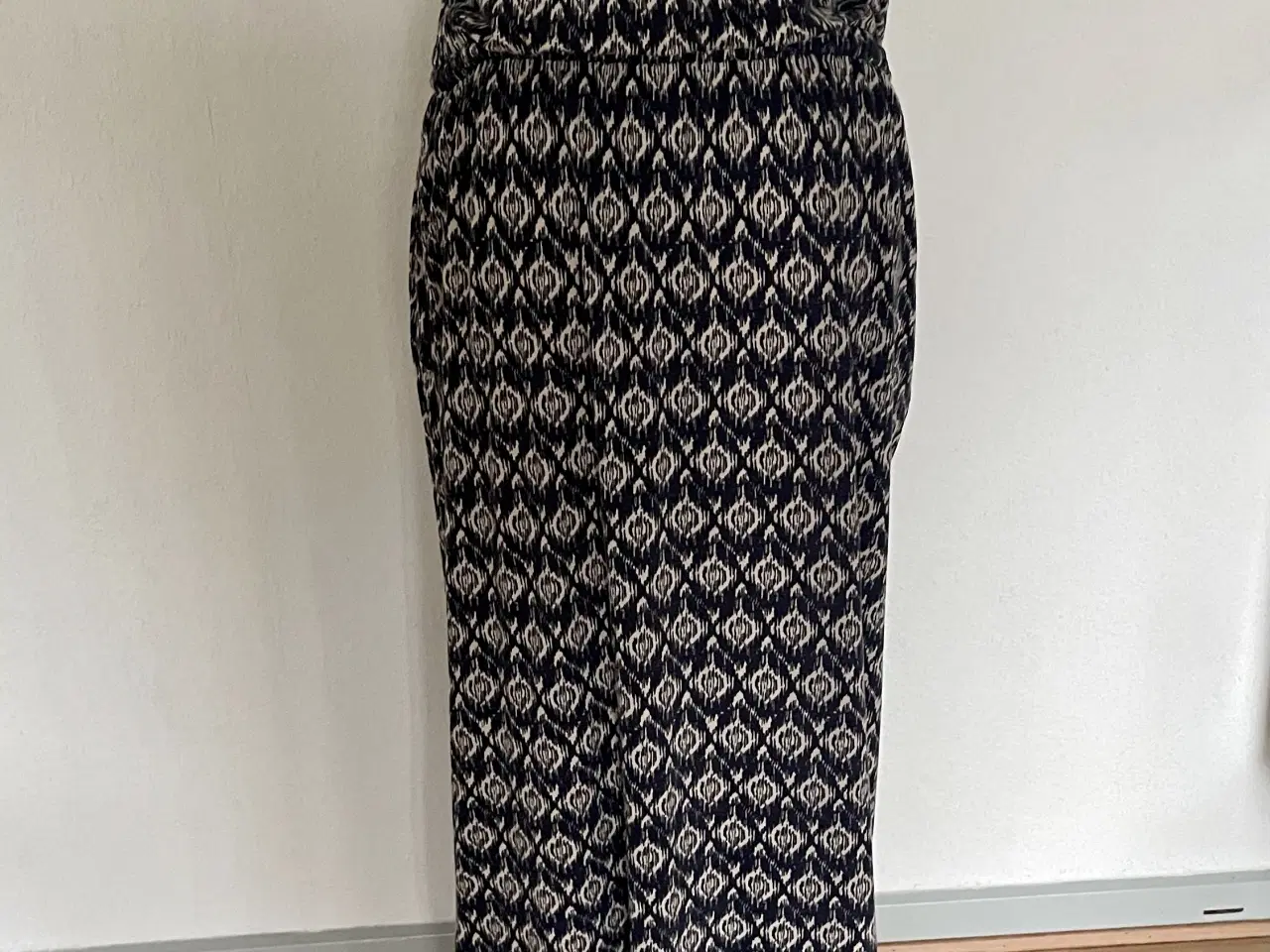 Billede 3 - NEDSAT lang kjole fra Accessorize, str. 44