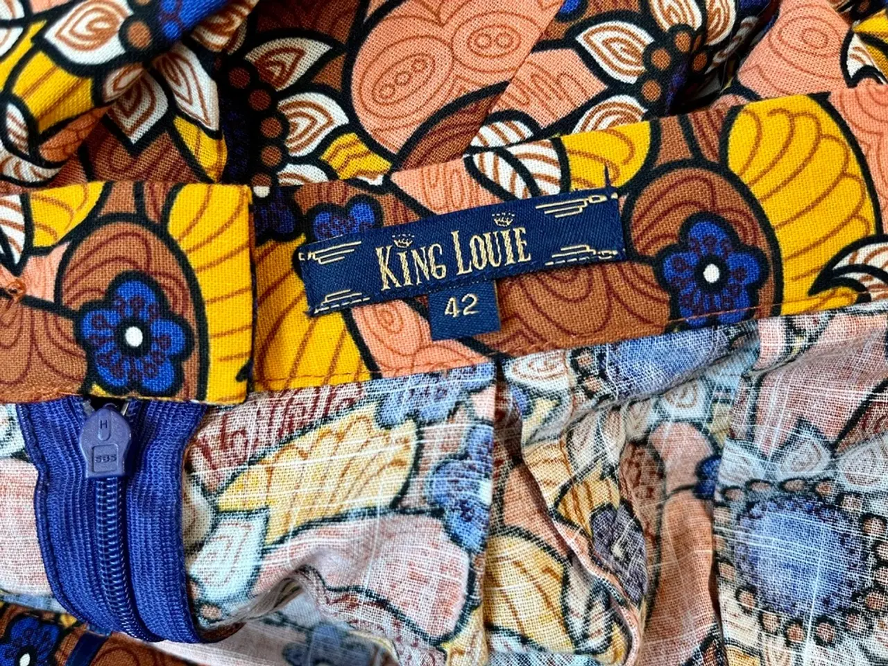 Billede 5 - King Louie, nederdel, str 42