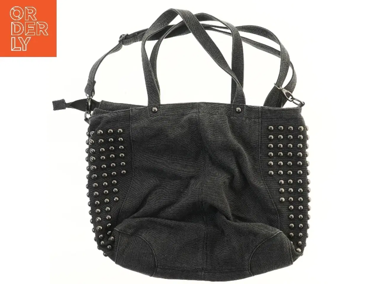 Billede 2 - Sort skuldertaske med nitter (str. 46,5x36 cm)