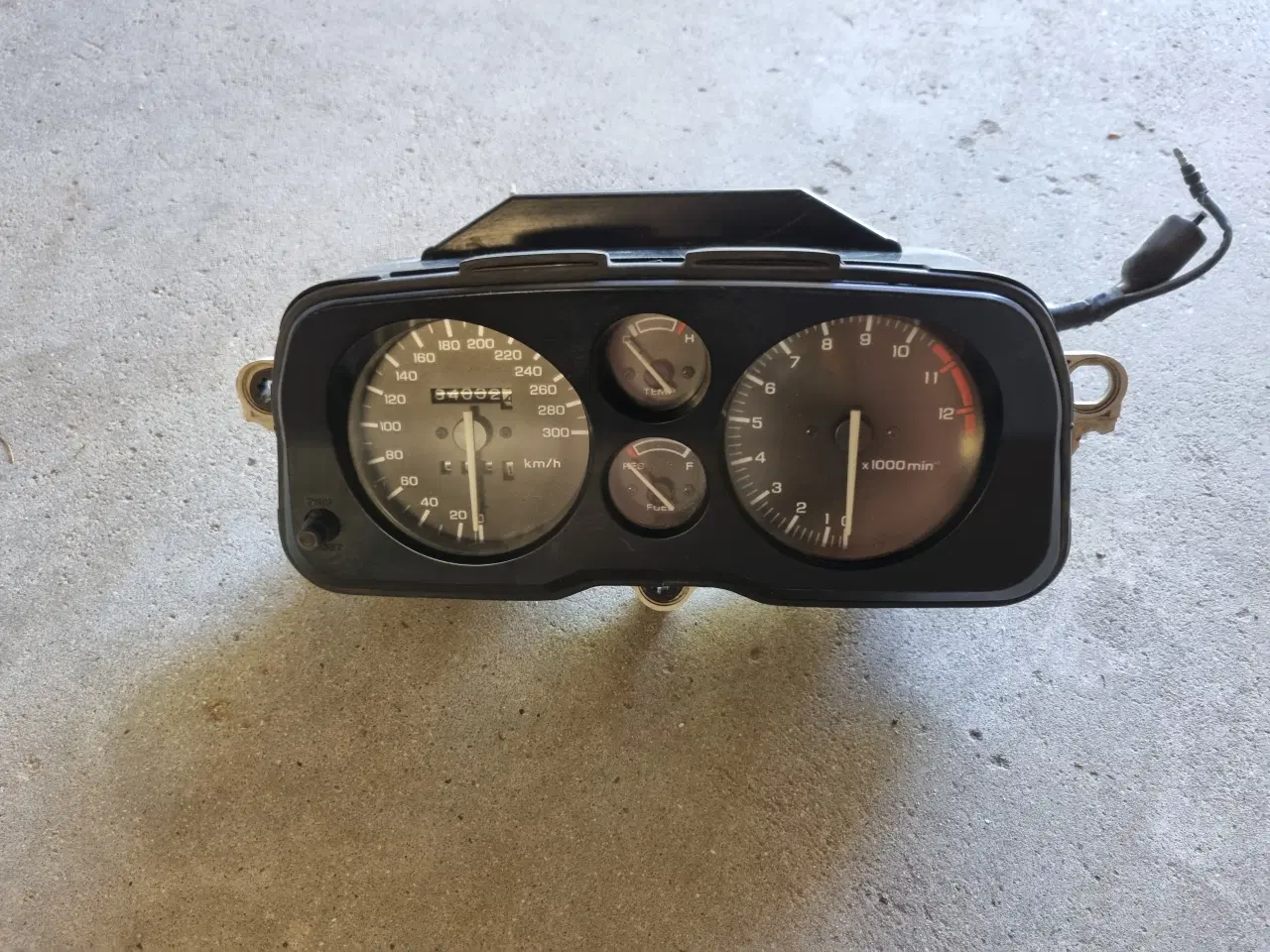 Billede 1 - Honda CBR1000 SC24 dele.  Priser se tekst.