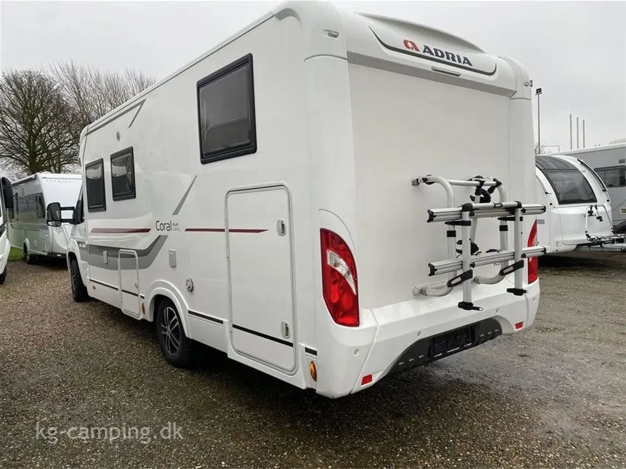Billede 1 - 2015 - Adria Coral Plus 670 SL Flot Adria Coral med lækre læder sæder.