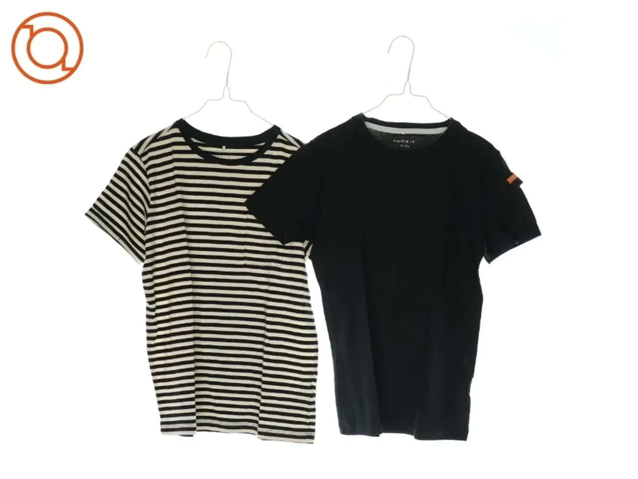 Billede 2 - T-Shirt (2 stk.) fra Name It (str. 146 cm)