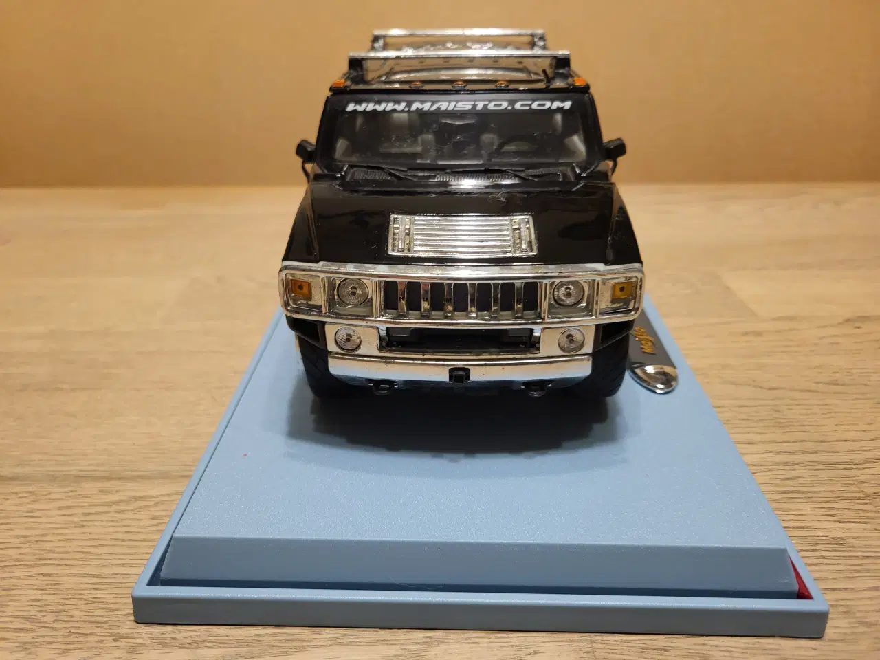 Billede 4 - Modelbil Hummer H2, Scala 1:18 Med original æske.