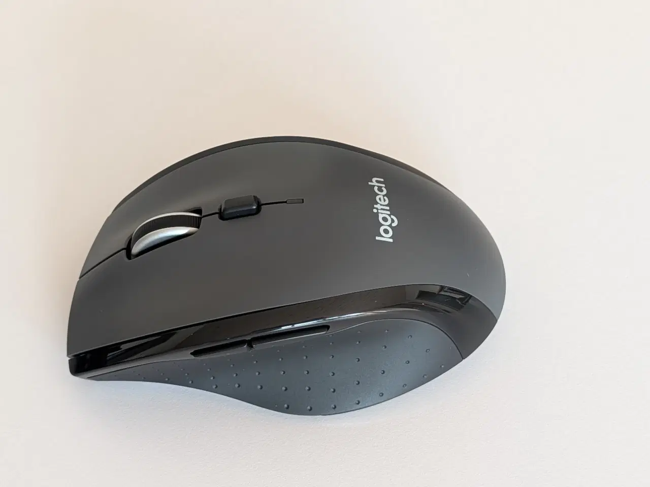 Billede 2 - Lækkert Logitech trådløst tastatur og mus