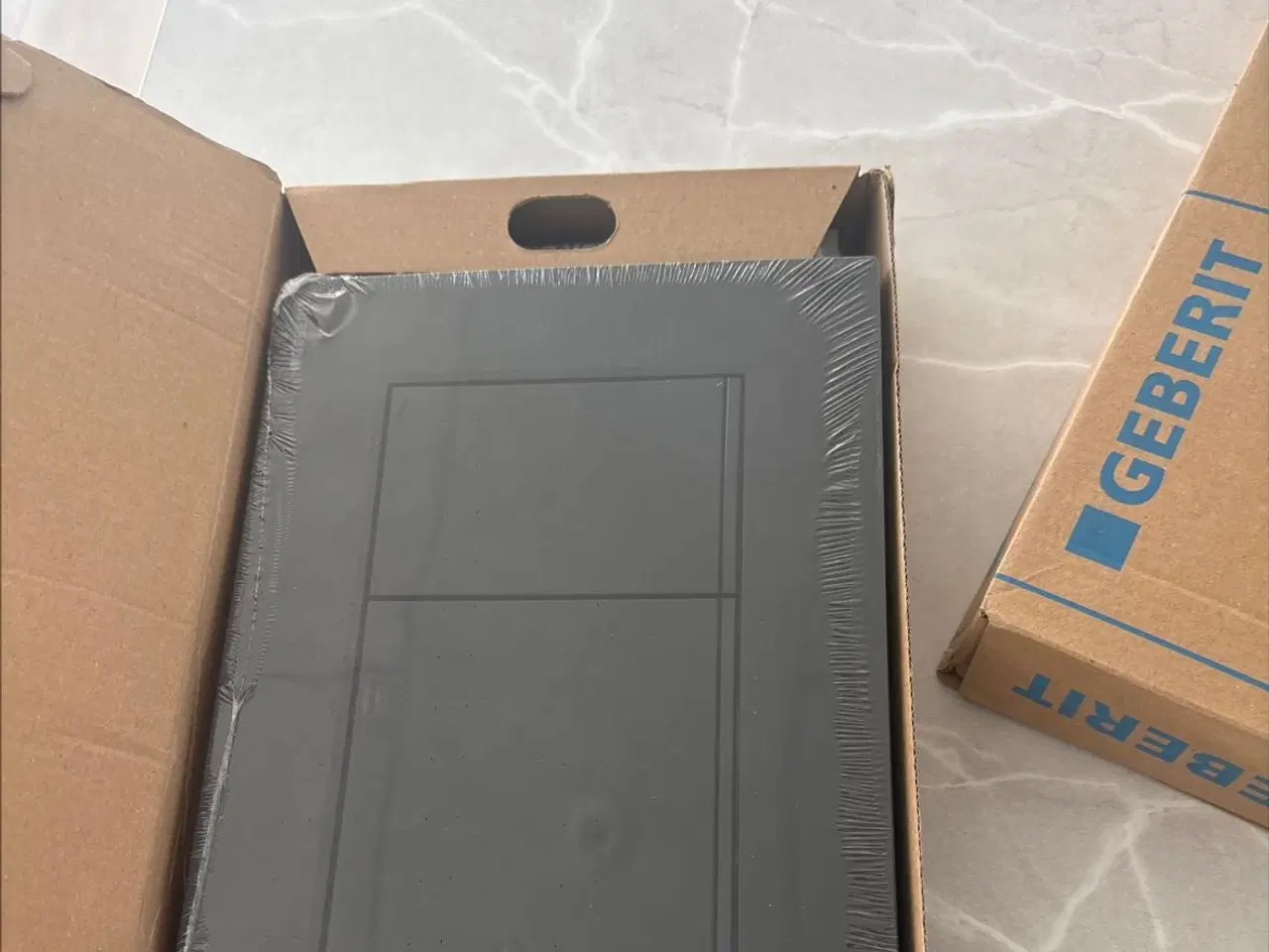 Billede 1 - Betjeningsplade Geberit  112 cm