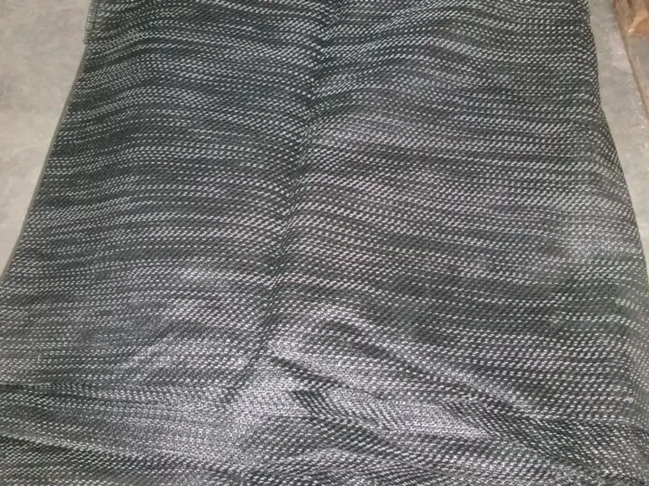 Billede 1 - Campingtæppe