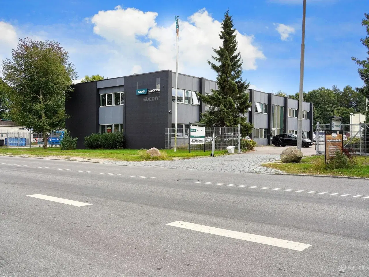 Billede 2 - Praktiske lejemål med flere anvendelsesmuligheder velbeliggende i et eftertragtet erhvervsområde i Glostrup