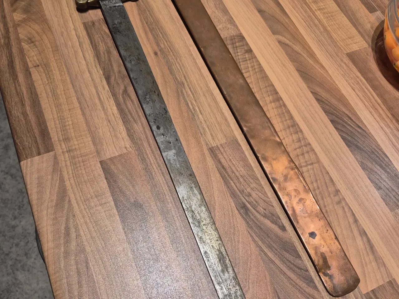 Billede 2 - Dansk fodfolks sidesværd - Gravkors fra 1848 -1864