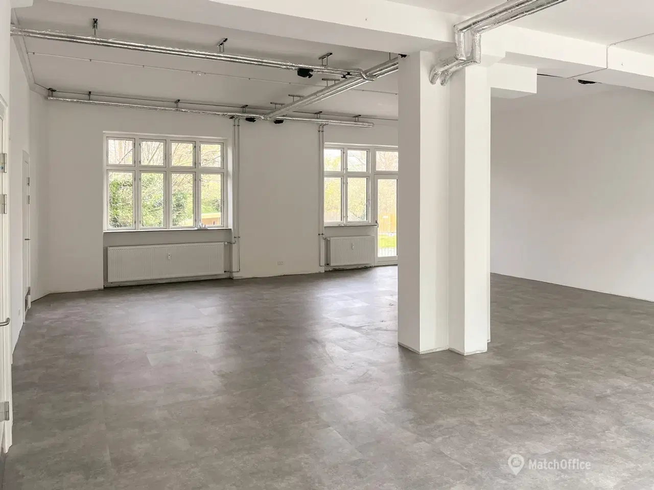 Billede 6 - Lyst og synligt butikslejemål midt i Holte