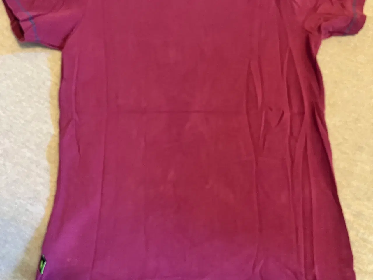 Billede 2 - T-shirt fra Molo.