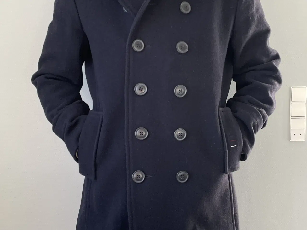 Billede 1 - Marineblå herrejakke i uld str L