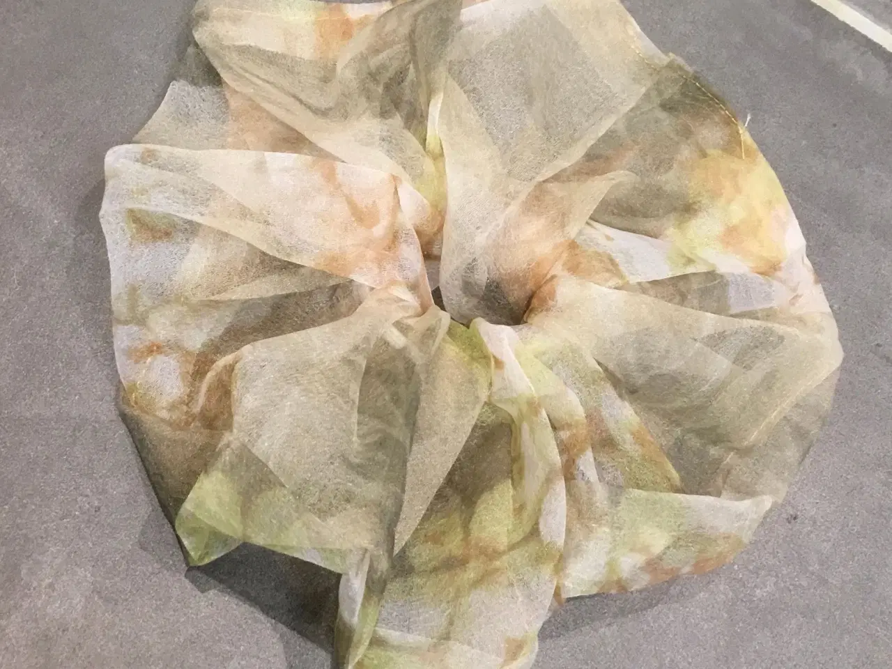 Billede 3 - Smuk stor chiffon scrunchie hårelastik i chiffon