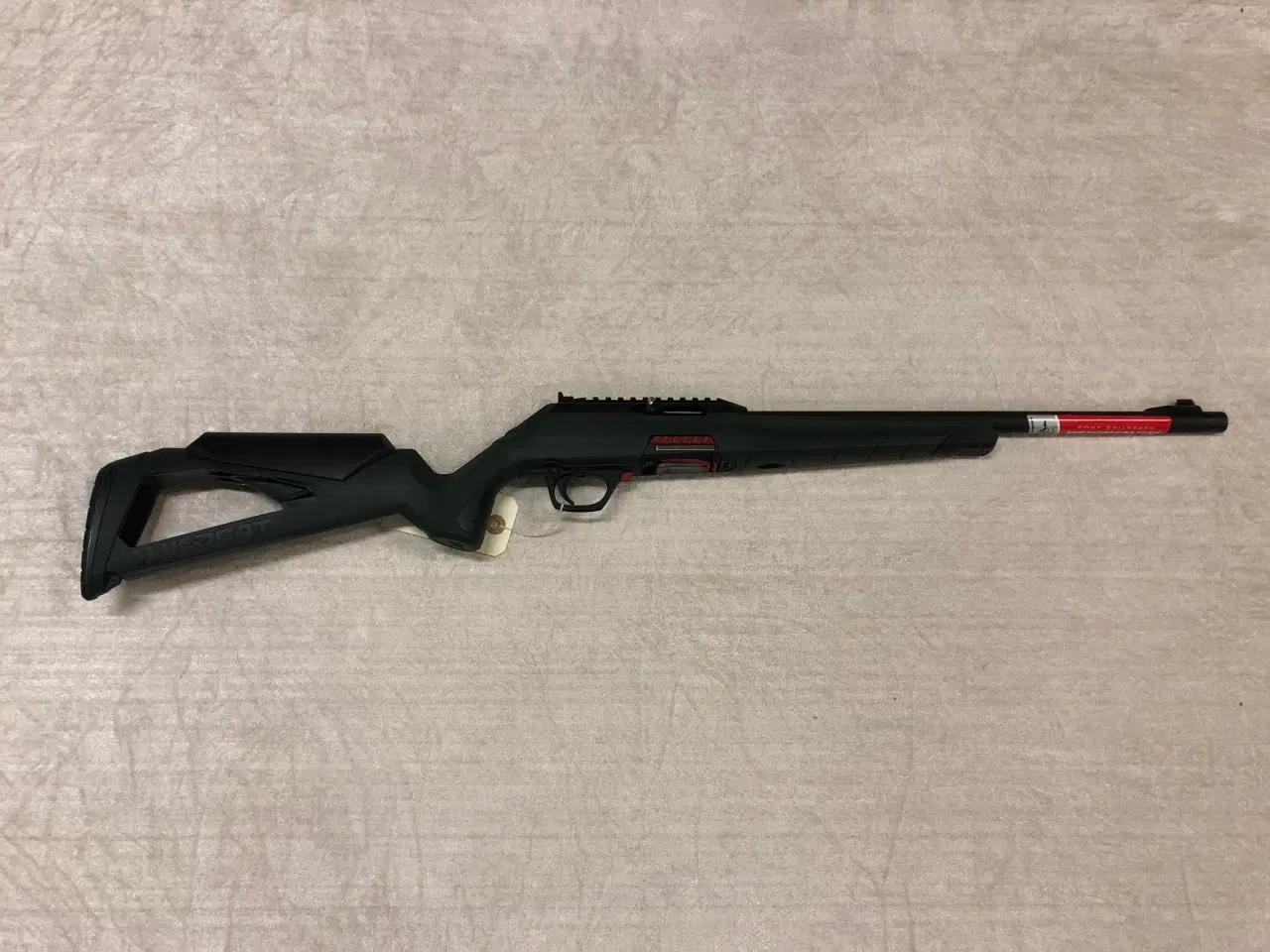 Billede 1 - Winchester Wildcat Stealth Halvautomat