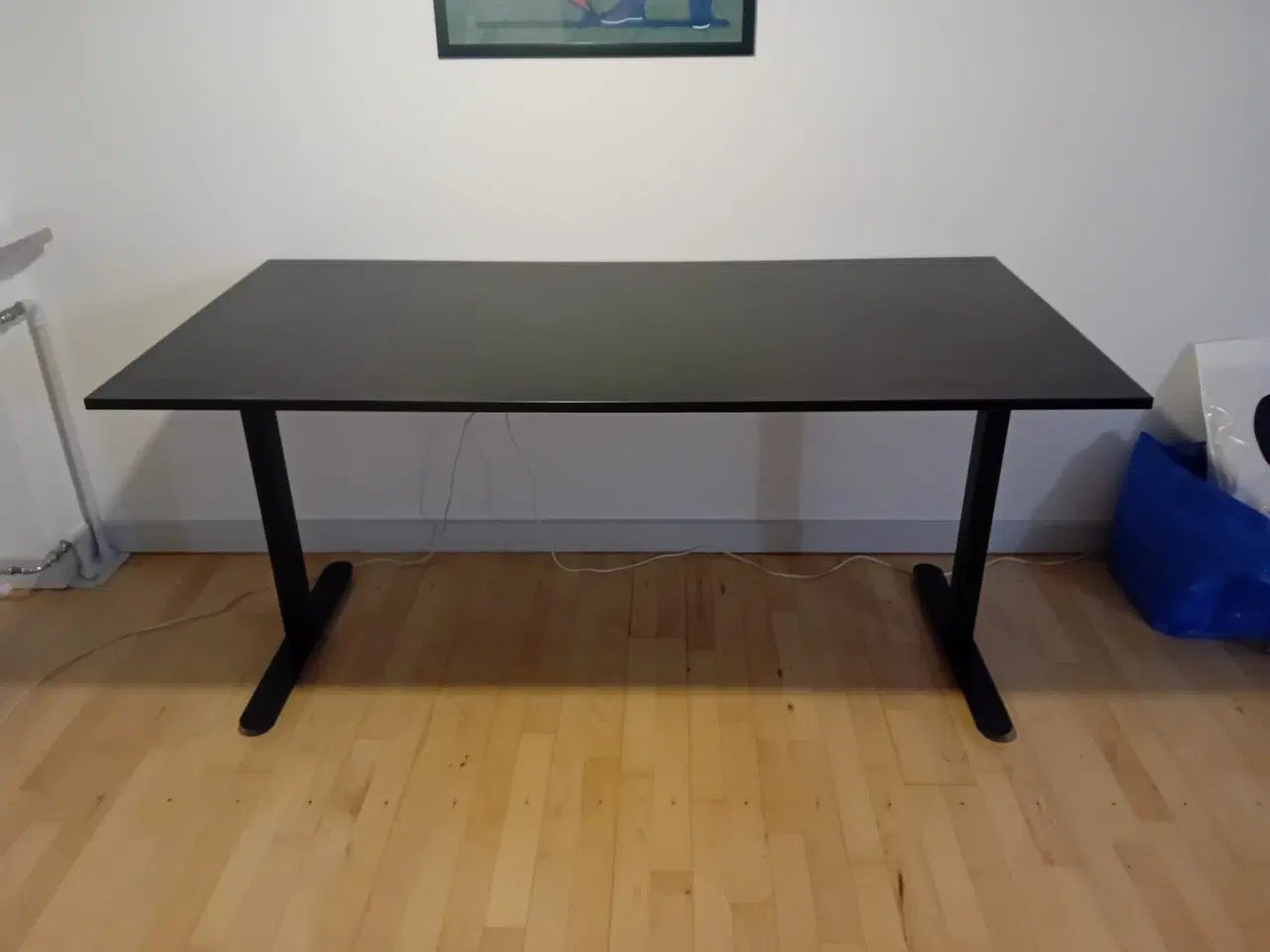 Billede 1 - Stauning skrivebord, JYSK - SKAL AFHENTES