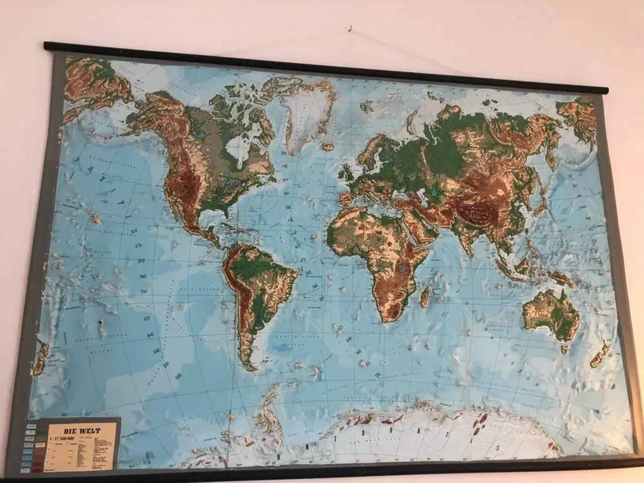 Billede 1 - Unikt verdenskort fra 1960?erne i 3D