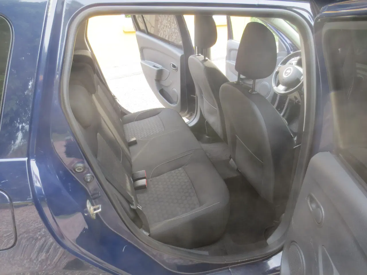 Billede 11 - Dacia Logan Stc 1.5 DCi. År 15. Nysynet 
