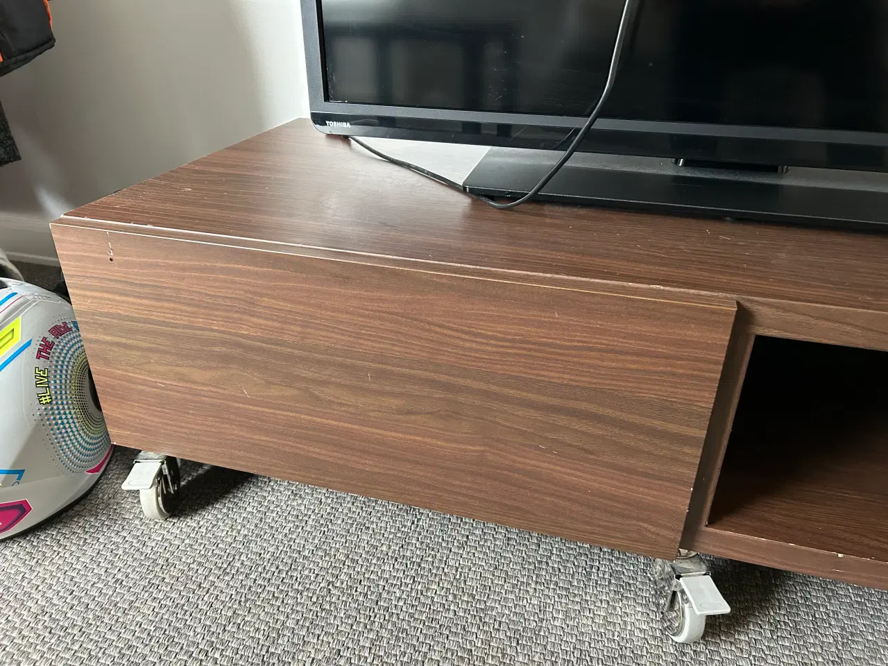 Billede 6 - Ikea tv bord