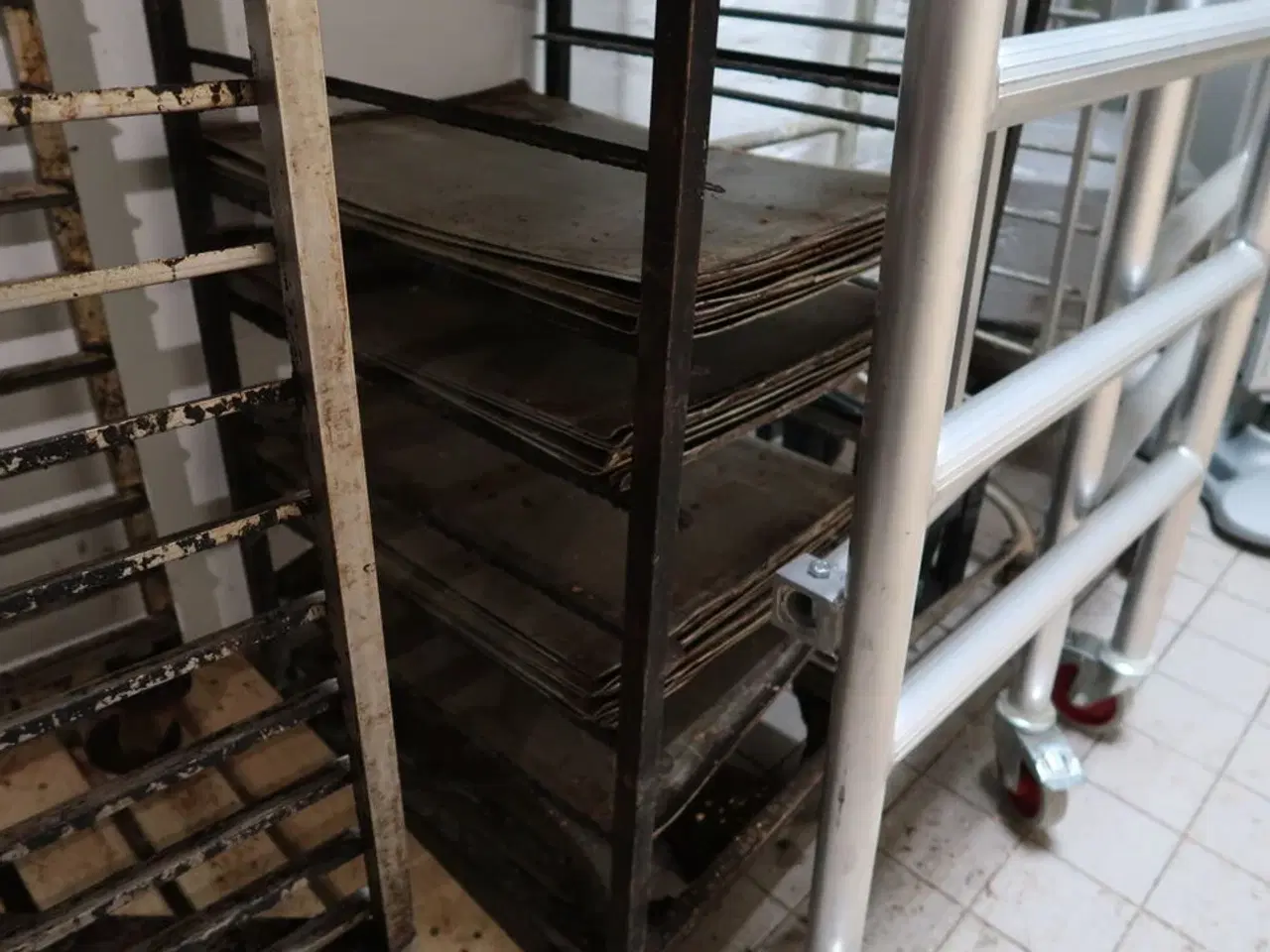 Billede 6 - 3 stk. stikvogne med div. bageplader