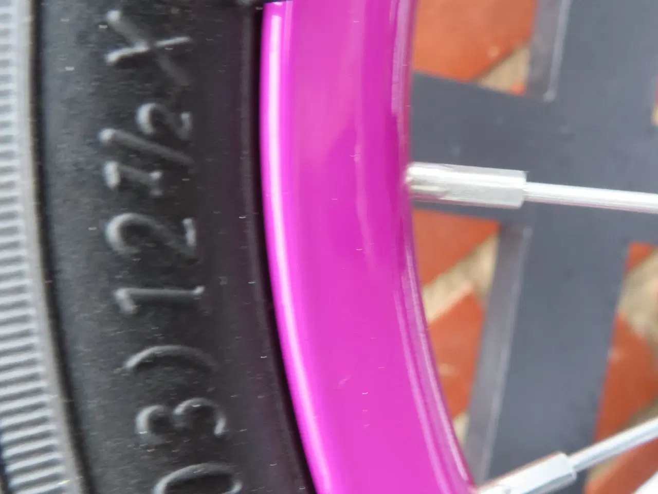 Billede 8 - Helt ny pink løbecykel 1-3 år. Hollandsk kvalitet