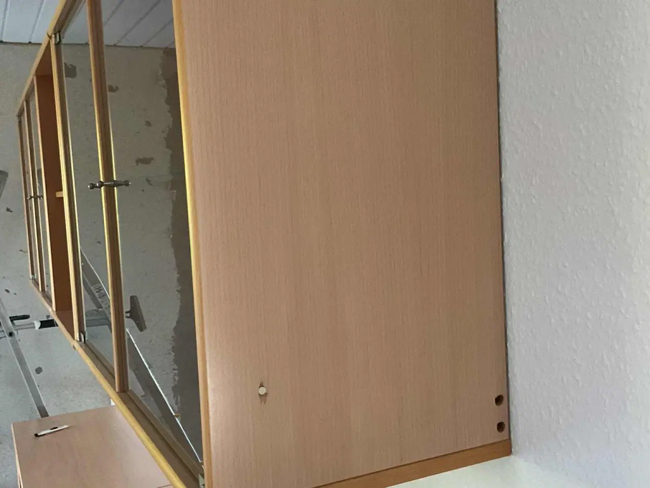 Billede 4 - Mistral skænk med Vitrine