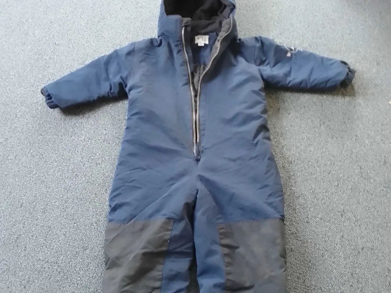 Billede 2 - Flyverdragt str 104