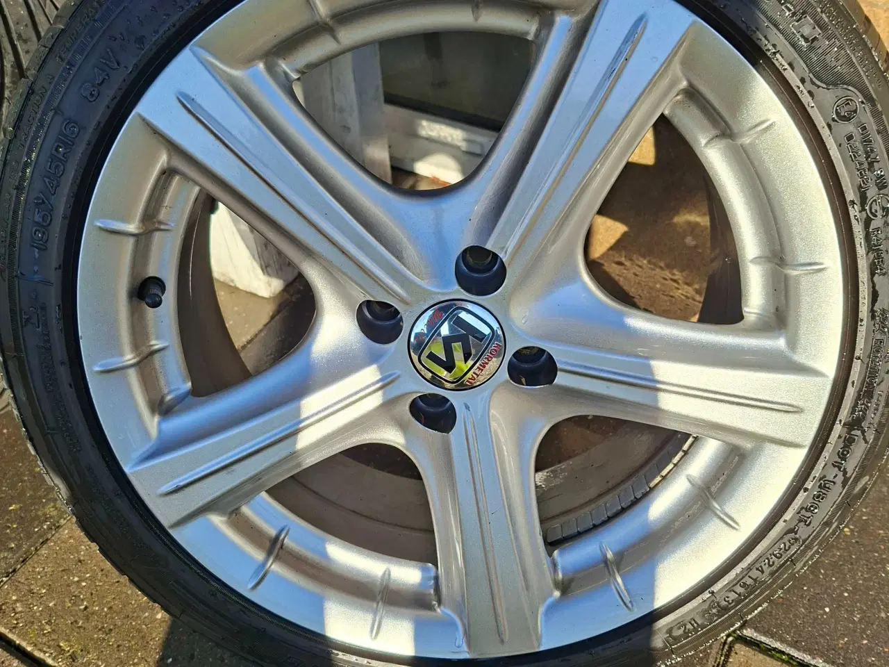 Billede 2 - Dæk&fælge 4x98mm 195/45r16 (fiat)