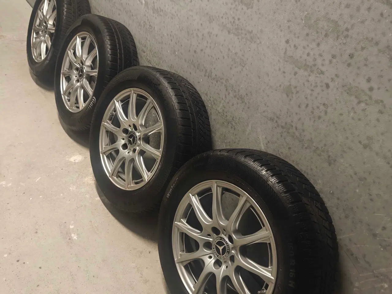 Billede 2 - Vinterdæk Mercedes 5x112 - 205/60/R16