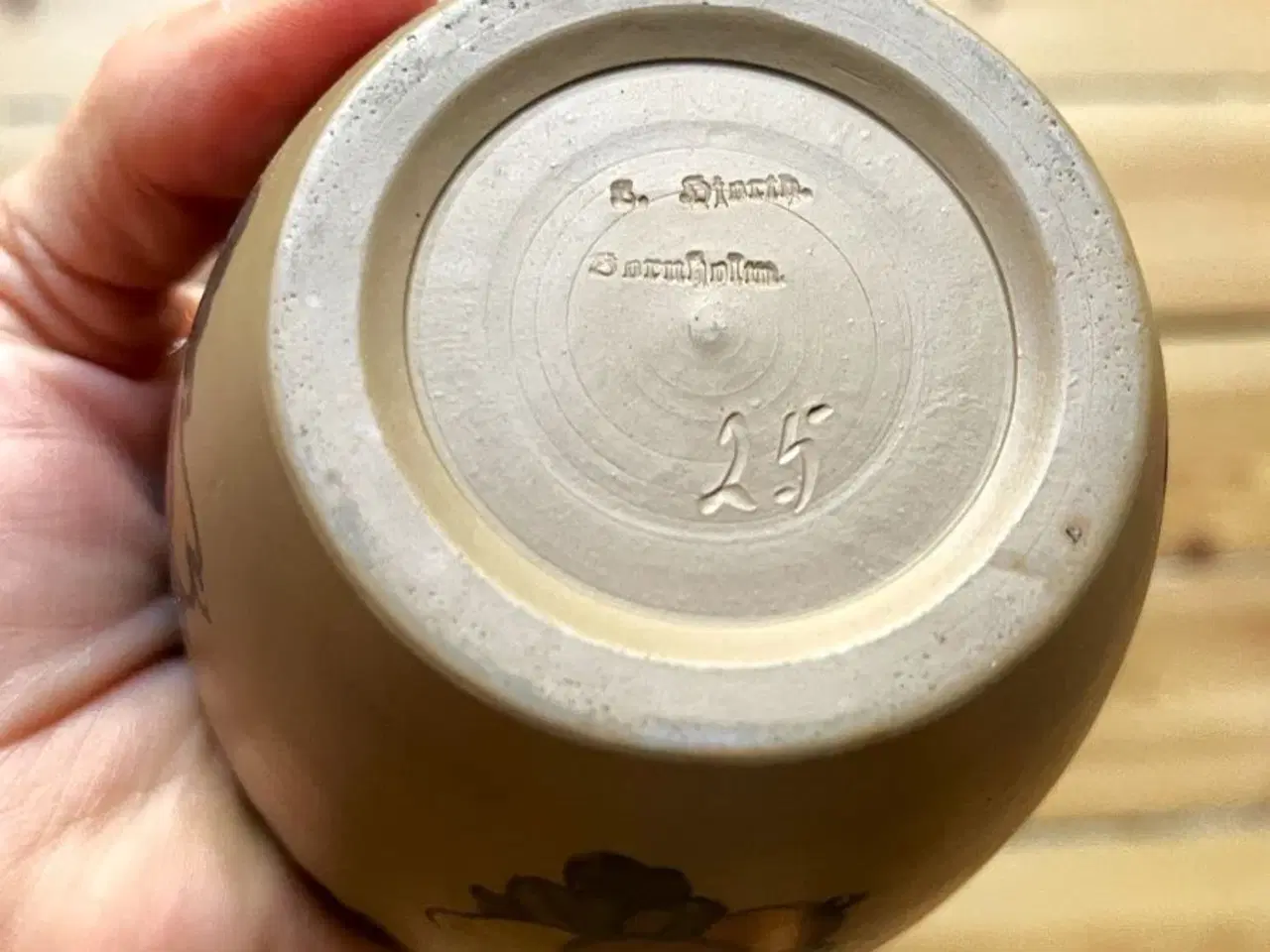 Billede 2 - Fad og lågkrukke fra Hjorth Keramik på Bornholm