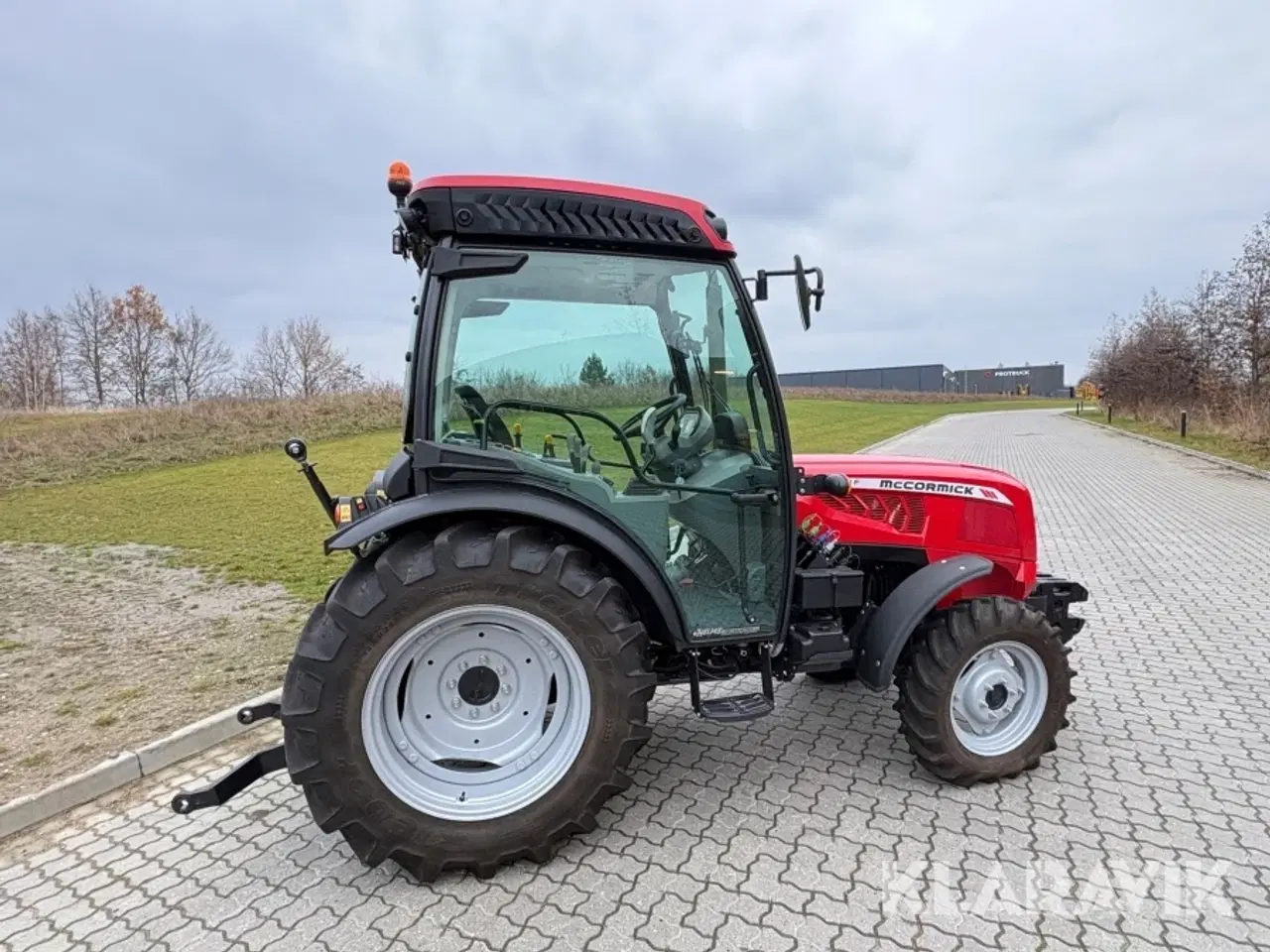 Billede 6 - Traktor McCormick X4.40F smalsporet