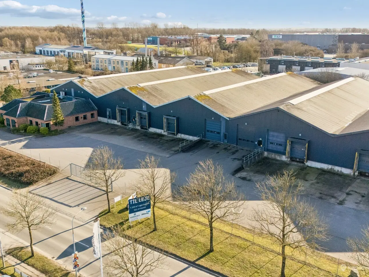 Billede 27 - Lagerhaller til leje i Odense – 7 911 m² lager- og logistikejendom med 10 porte