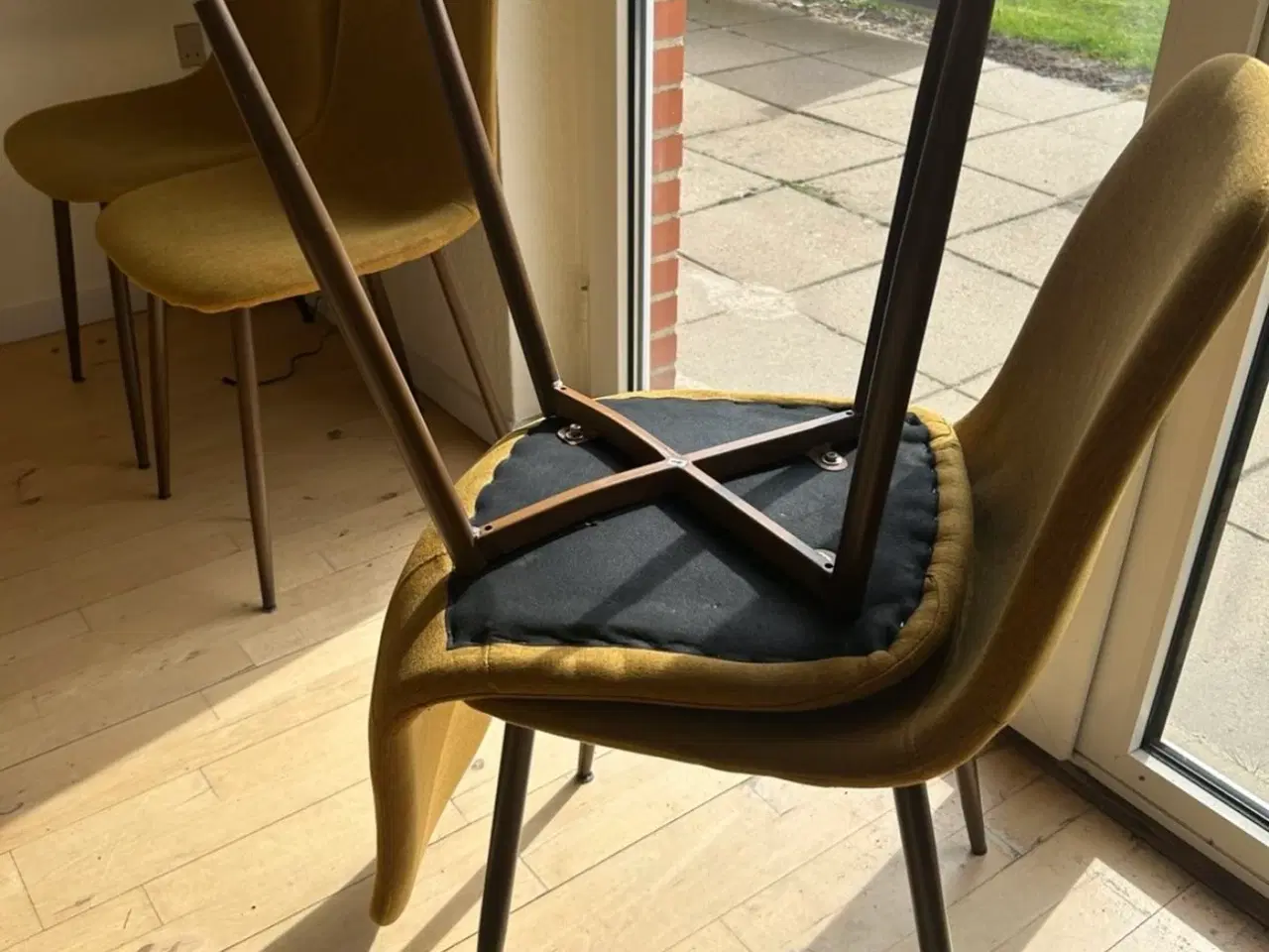 Billede 1 - Bord og stole 